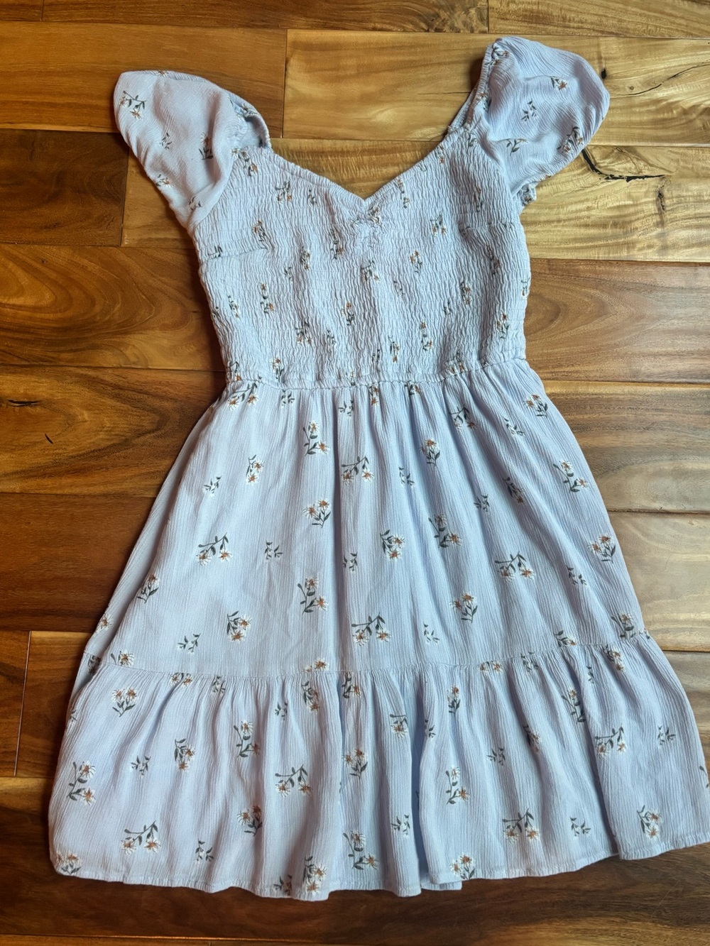 Hollister Light Blue Floral Smocked Puff Sleeve Dress Small